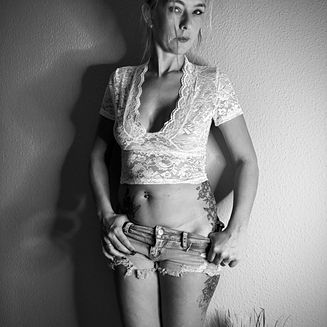 Almina_kat