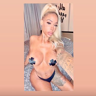 Desi_Lammont