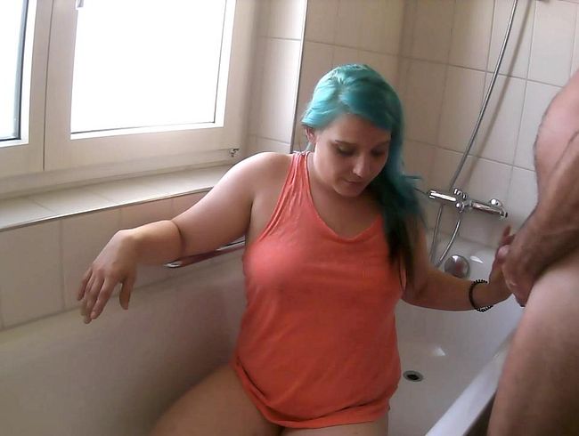 Ich werde in der Wanne vollgepi**t