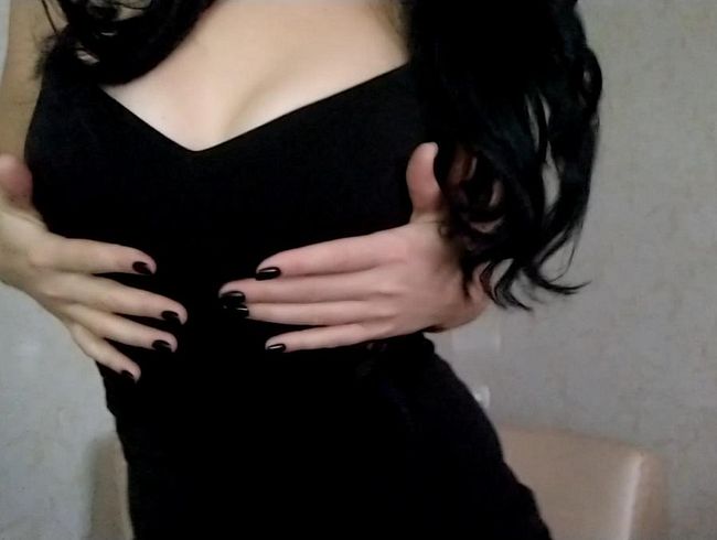 Ein schwarzes Outfit