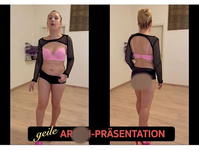 Supergeile ars**präsentation in knallengen Hotpants