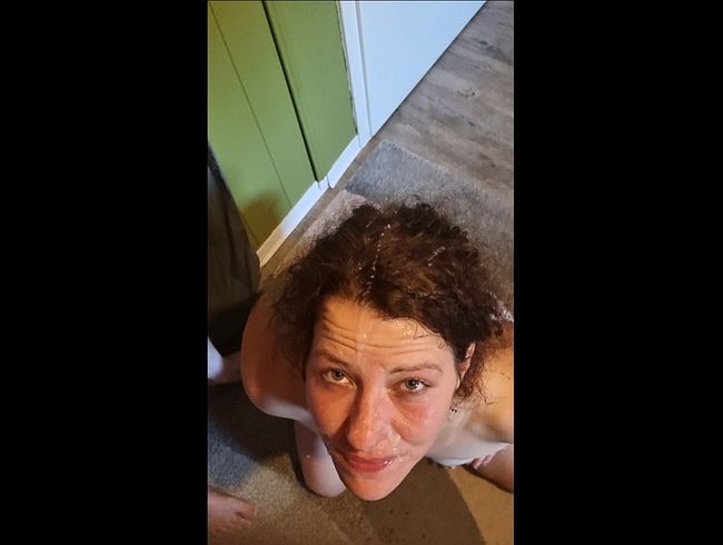 Monster Cum***t!!! 2fache Gesichtsbesa**ng nach dem Userdate