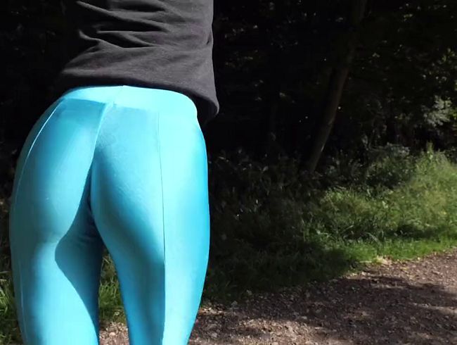 Walk in wellies and Leggings - Spazieren in Gummistiefel und Leggings
