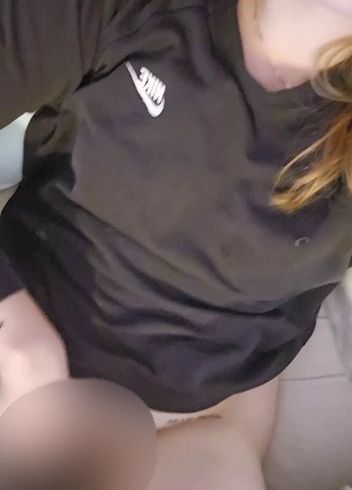 SB mit einem Massagestab