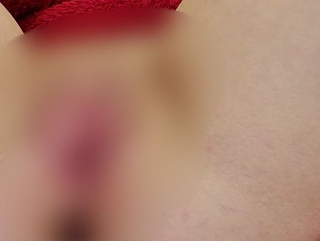 Ich creme meine musc** mit Creme ein!