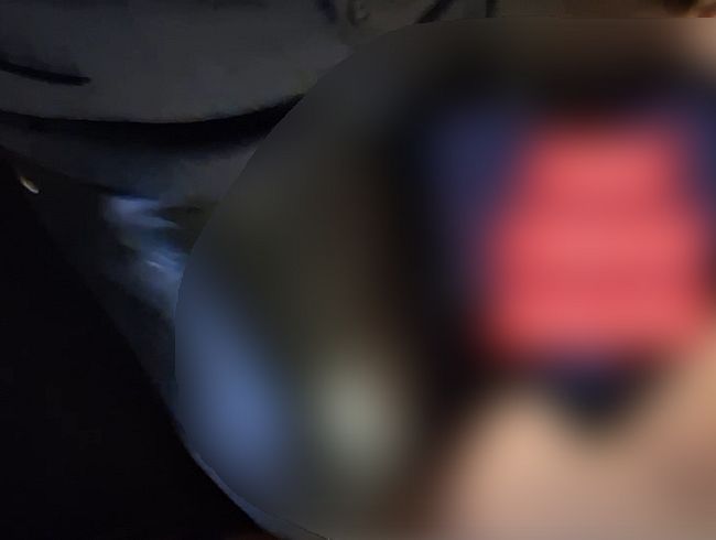 Er hat mir auf meinen Geilen ars** gespri**t!