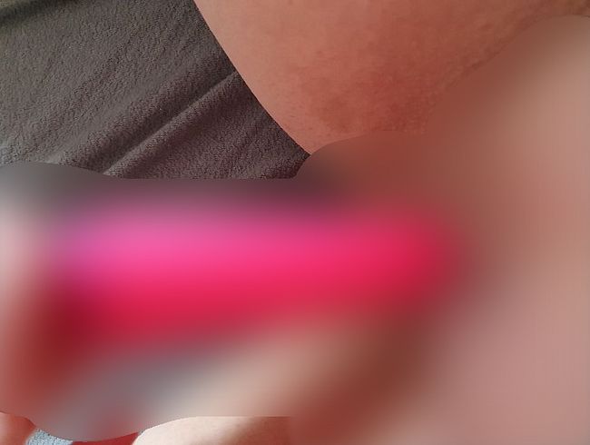 Gefällt dir meine tropfende Pu**y ??