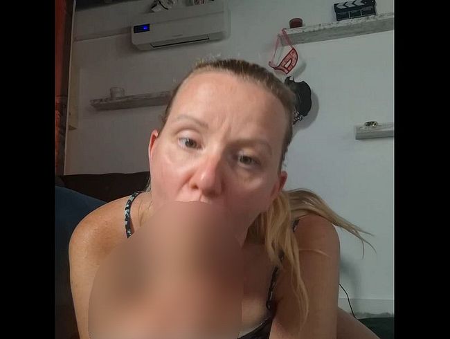 Mein dil*o hat gute Arbeit geleistet. Er hat alle meine 3 lö**er bearbeitet