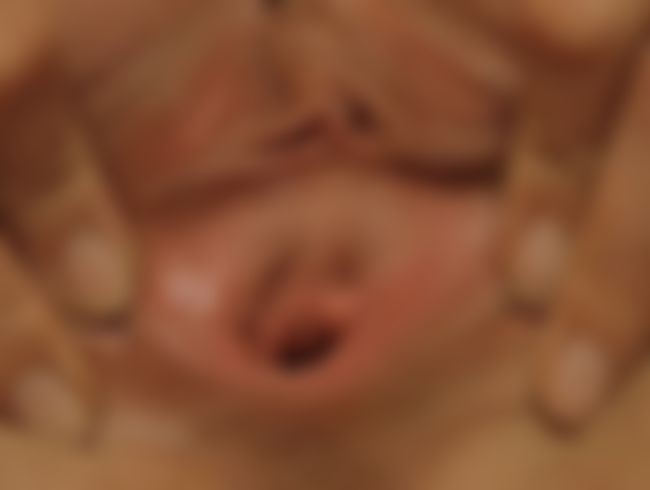Sandra`s geile, nasse musc** ganz nah