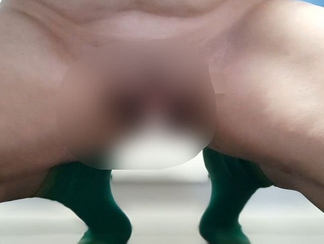 Schnelle, geile Nummer in der Küche mit der Zucchini