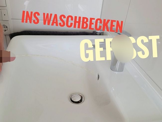 Voll ins Waschbecken gepi**t