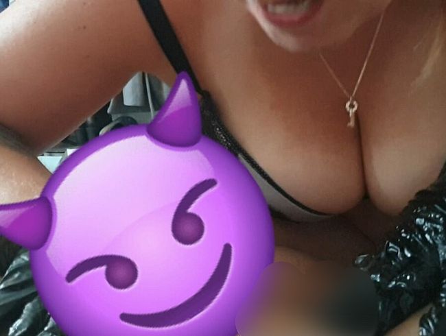 meine geile wi**sanleitung mit Latexhandschuhen