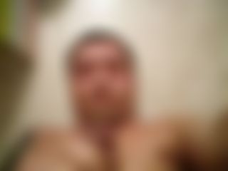 Ins eigene Gesicht gewi**st