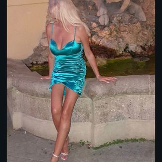 Sarah_Blond20