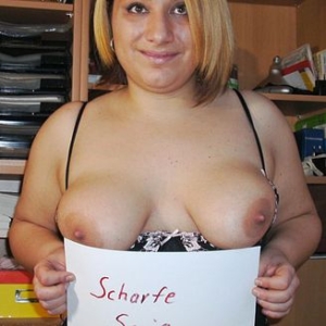 ScharfeSonja